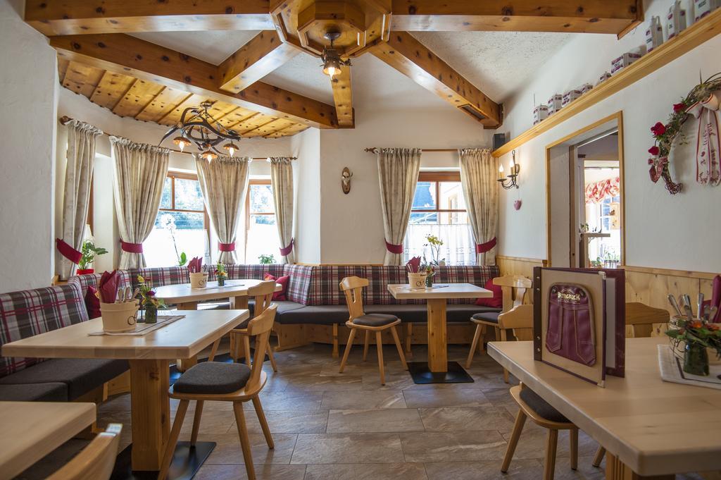 Hotel-Restaurant Burgblick Dorfgastein Εξωτερικό φωτογραφία